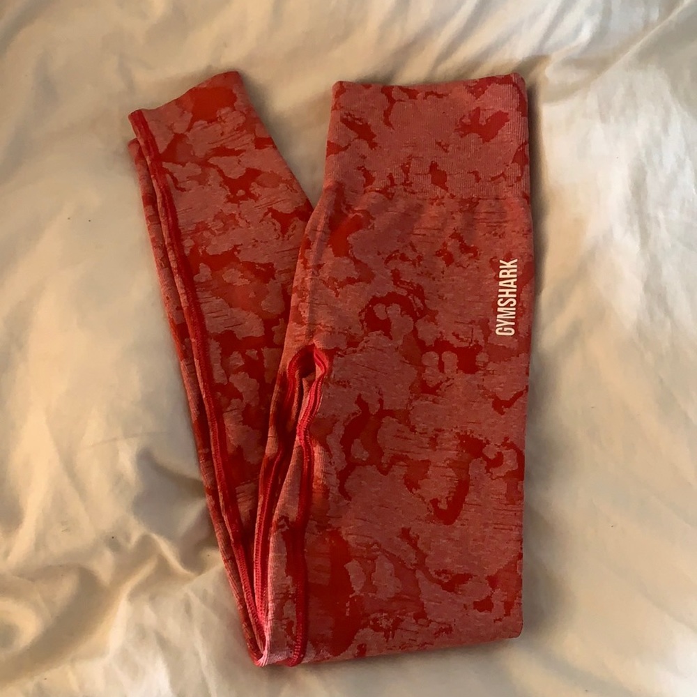 Adapt Camo Seamless Leggings- Size small